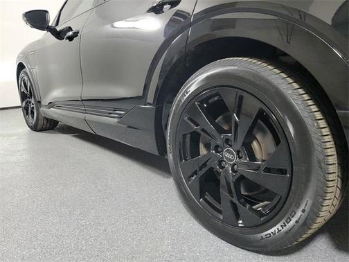 2021 Audi e-tron Premium