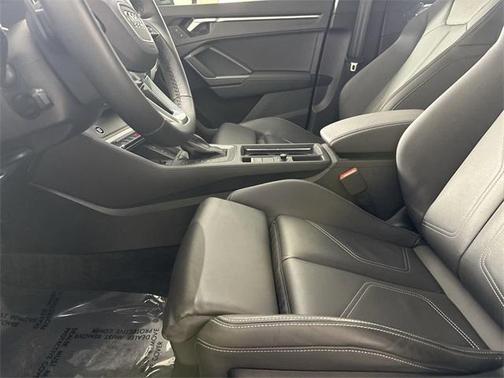 2025 Audi Q3 45 S line Premium