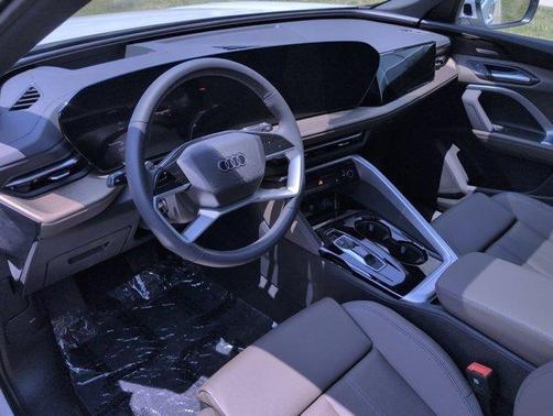 2025 Audi Q5 2.0T quattro Premium
