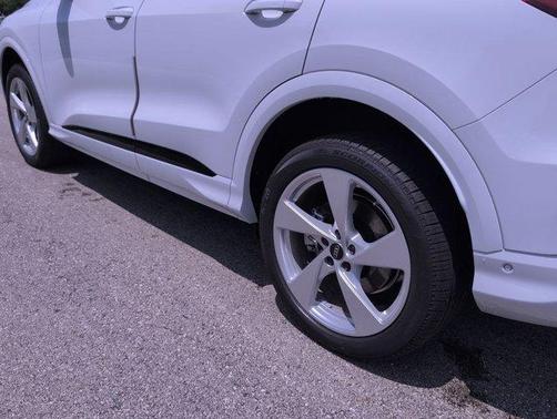 2025 Audi Q5 2.0T quattro Premium