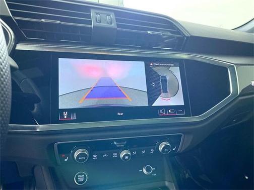 2025 Audi Q3 45 S line Premium