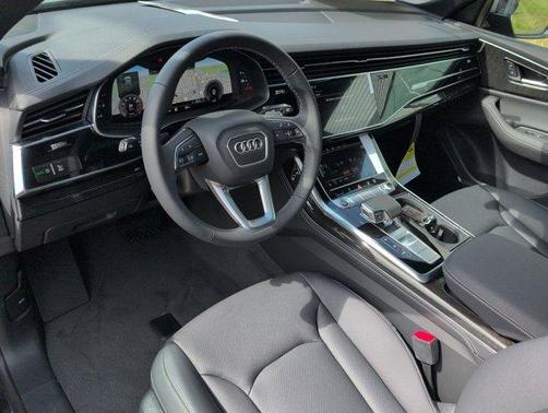 2025 Audi Q8 Premium Plus