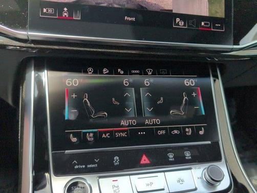 2025 Audi Q7 55 Prestige
