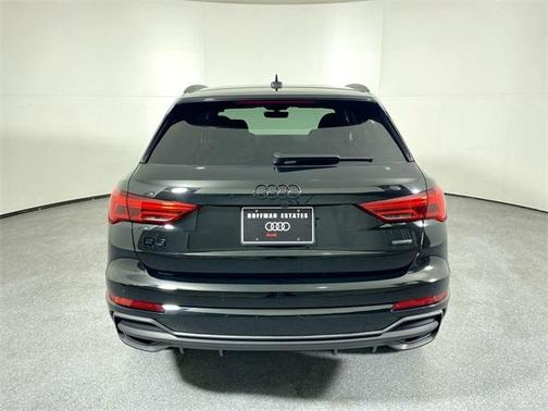 2025 Audi Q3 45 S line Premium