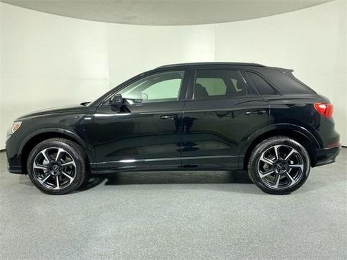 2025 Audi Q3 45 S line Premium