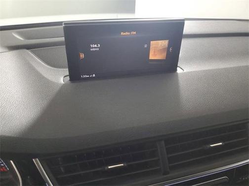 2019 Audi Q7 55 Premium Plus