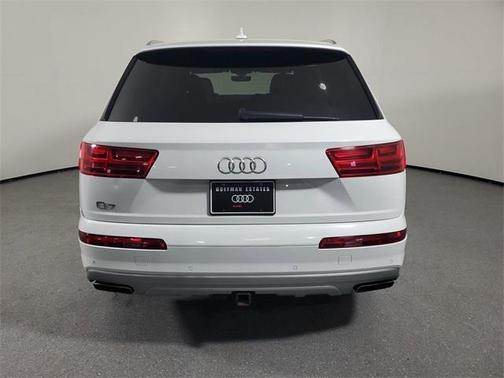 2019 Audi Q7 55 Premium Plus