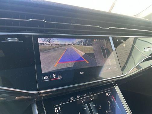 2025 Audi Q8 Premium Plus