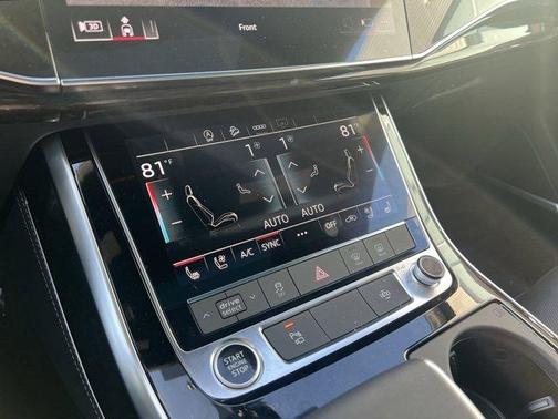 2025 Audi Q8 Premium Plus