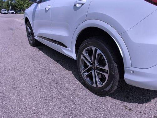 2025 Audi Q5 2.0T quattro Premium