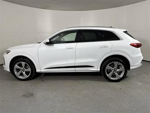 2025 Audi Q5 2.0T quattro Premium