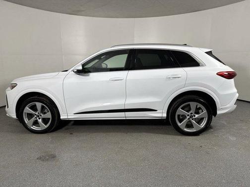 2025 Audi Q5 2.0T quattro Premium