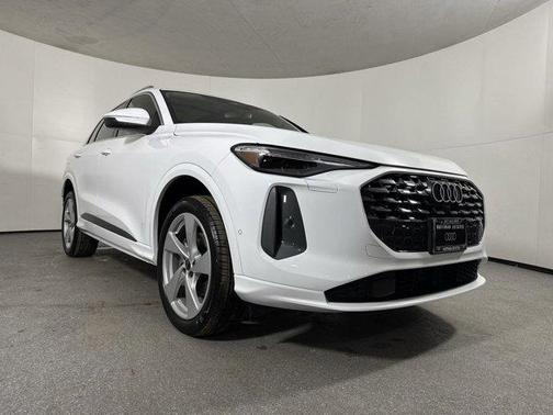 2025 Audi Q5 2.0T quattro Premium