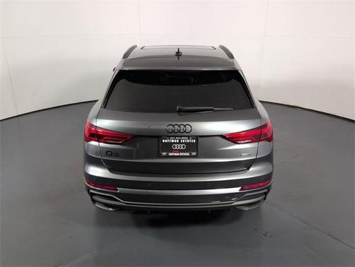 2025 Audi Q3 45 S line Premium