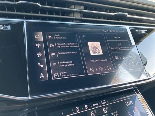 2025 Audi Q8 Premium Plus