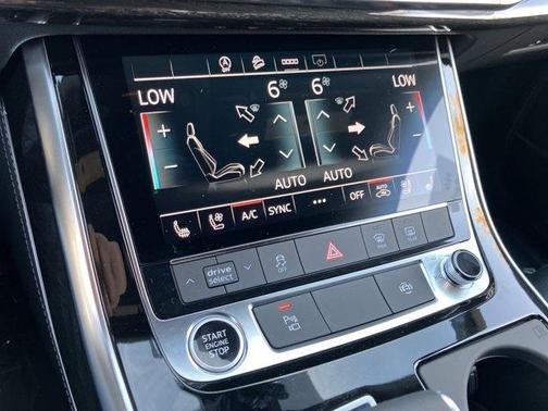 2025 Audi Q8 Premium Plus