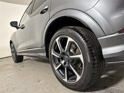 2025 Audi Q3 45 S line Premium