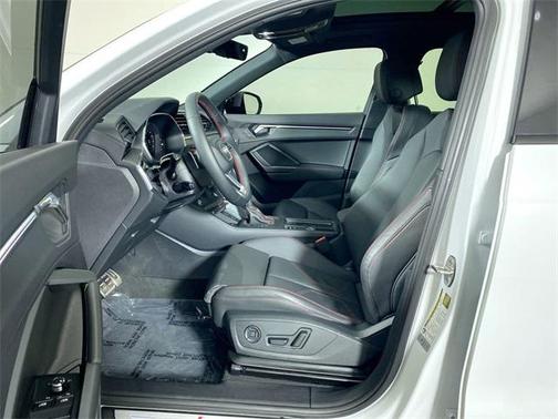 2025 Audi Q3 45 S line Premium