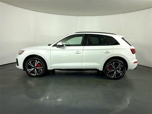 2025 Audi Q5 45 S line quattro Premium