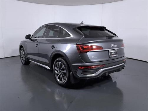 2022 Audi Q5 45 S line Premium Plus
