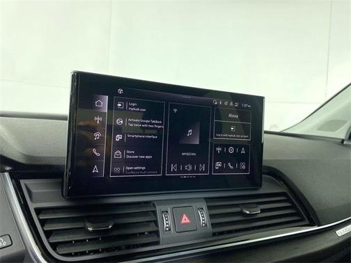 2024 Audi Q5 40 Premium