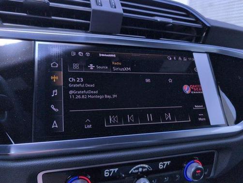 2025 Audi Q3 45 S line Premium