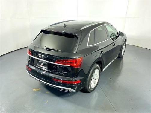 2022 Audi Q5 45 S line quattro Premium