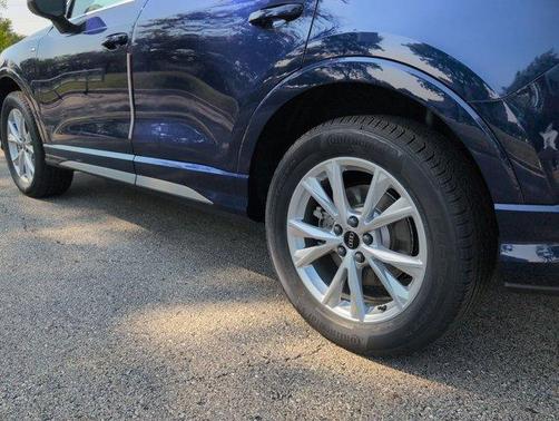 2025 Audi Q3 45 S line Premium