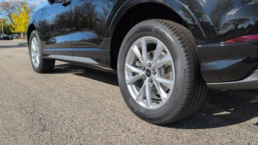 2025 Audi Q3 45 S line Premium