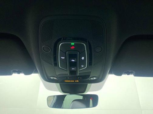 2023 Audi Q7 45 Premium