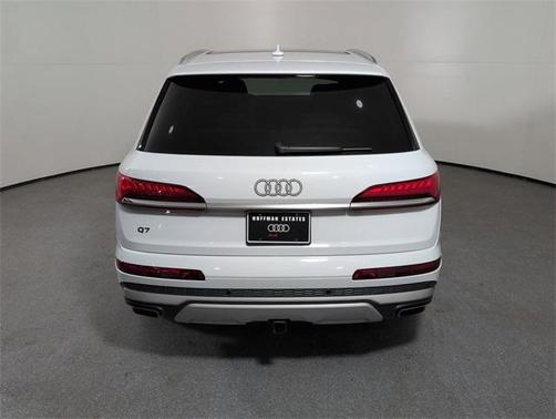 2025 Audi Q7 55 Premium Plus