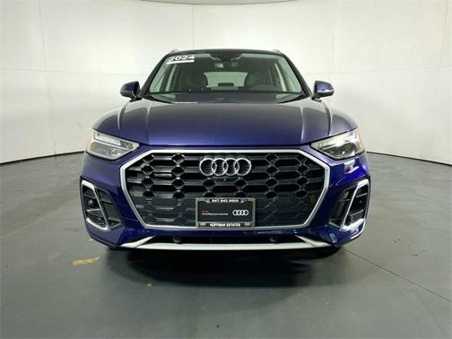 2024 Audi Q5 45 S line quattro Premium