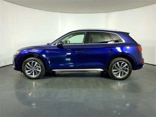 2024 Audi Q5 45 S line quattro Premium