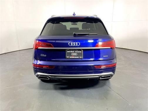 2024 Audi Q5 45 S line quattro Premium