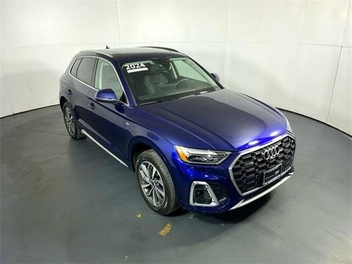 2024 Audi Q5 45 S line quattro Premium