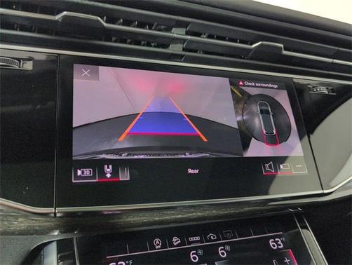 2021 Audi Q7 55 Premium Plus