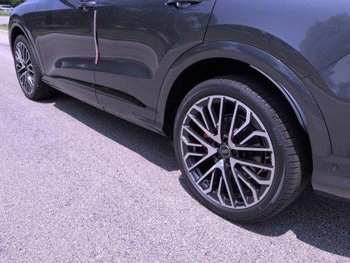 2025 Audi SQ5 3.0T quattro Premium