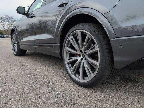 2026 Audi Q8 Prestige