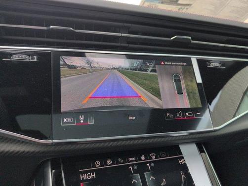 2026 Audi Q8 Prestige