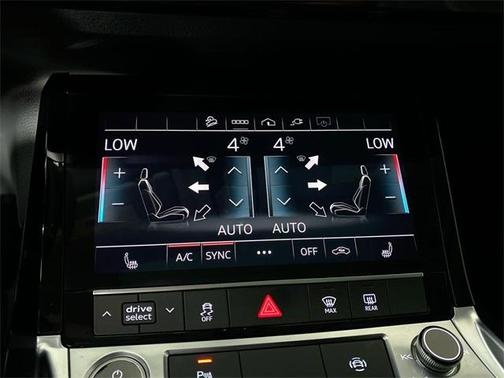 2021 Audi e-tron Premium