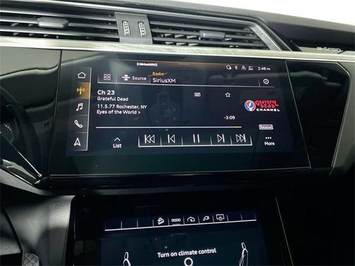 2021 Audi e-tron Premium