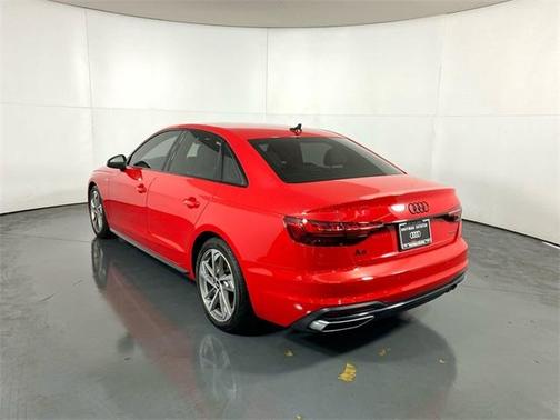 2022 Audi A4 45 S line Premium Plus