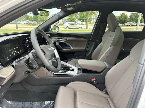 2025 Audi Q5 2.0T quattro Premium