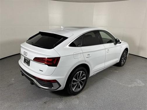 2023 Audi Q5 45 S line Premium Plus