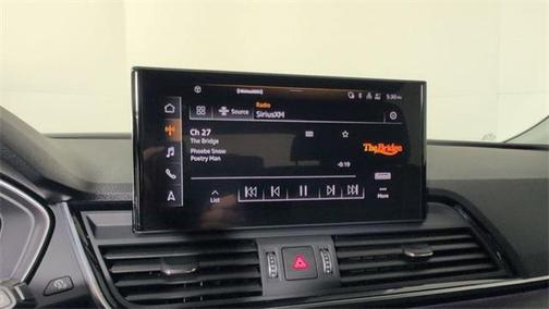 2023 Audi Q5 45 S line Prestige