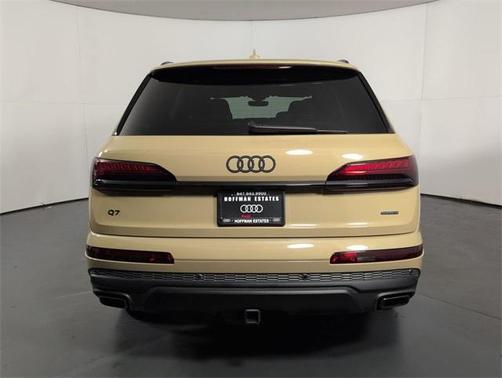 2025 Audi Q7 45 Premium Plus