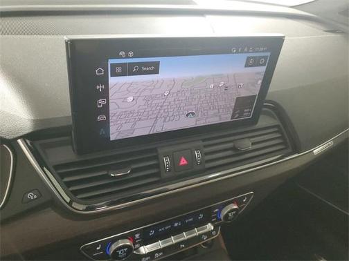 2025 Audi Q5 45 S line quattro Premium
