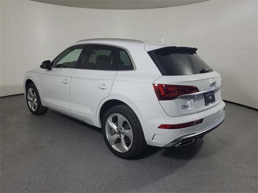 2025 Audi Q5 45 S line quattro Premium
