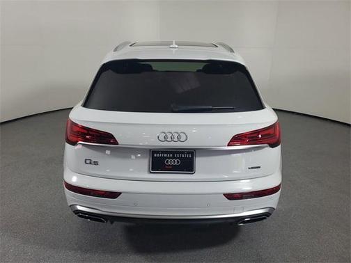 2025 Audi Q5 45 S line quattro Premium