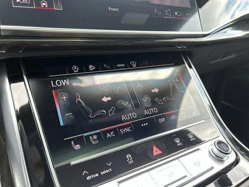 2025 Audi Q7 55 Prestige